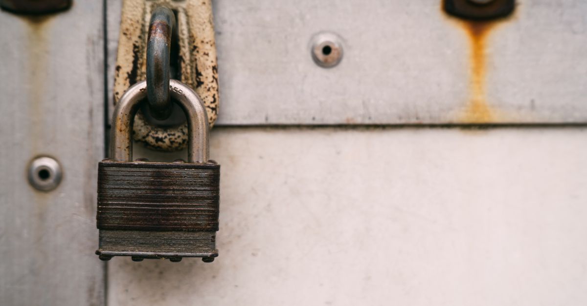 What Goes Into a Professional Door Knob Lock Installation — Secure Nest Locksmith Experts